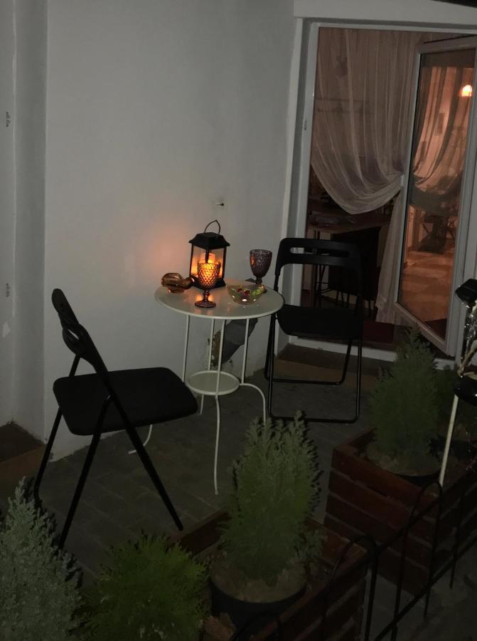 Атмосферная Квартира В Центре Одессы Odessa Eksteriør bilde
